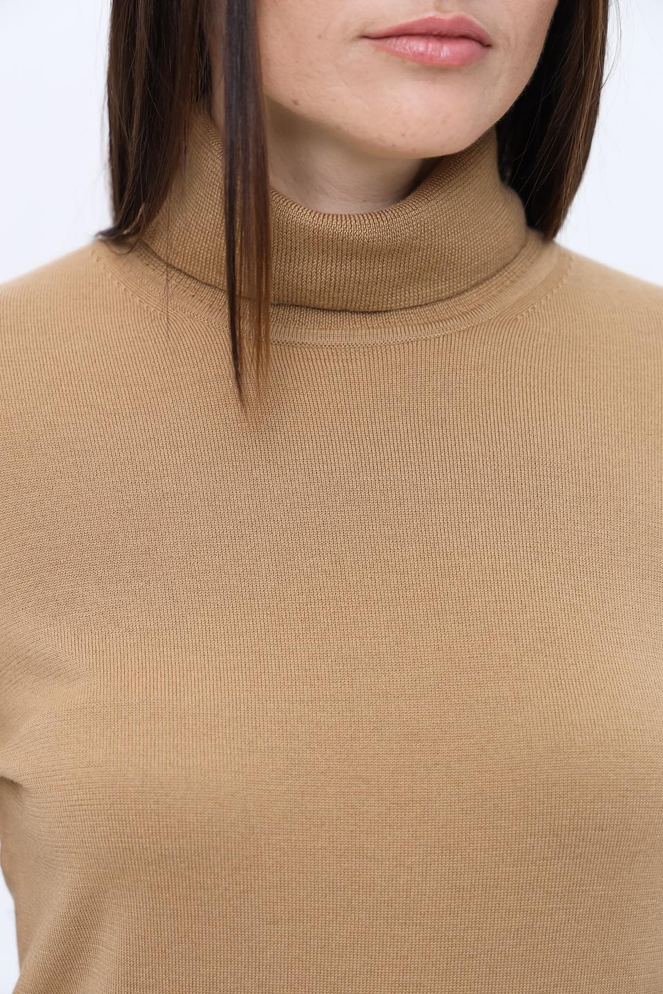 Водолазка Boss Black бежевая