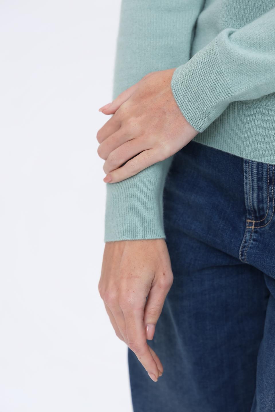 Водолазка Repeat кашемир мятный