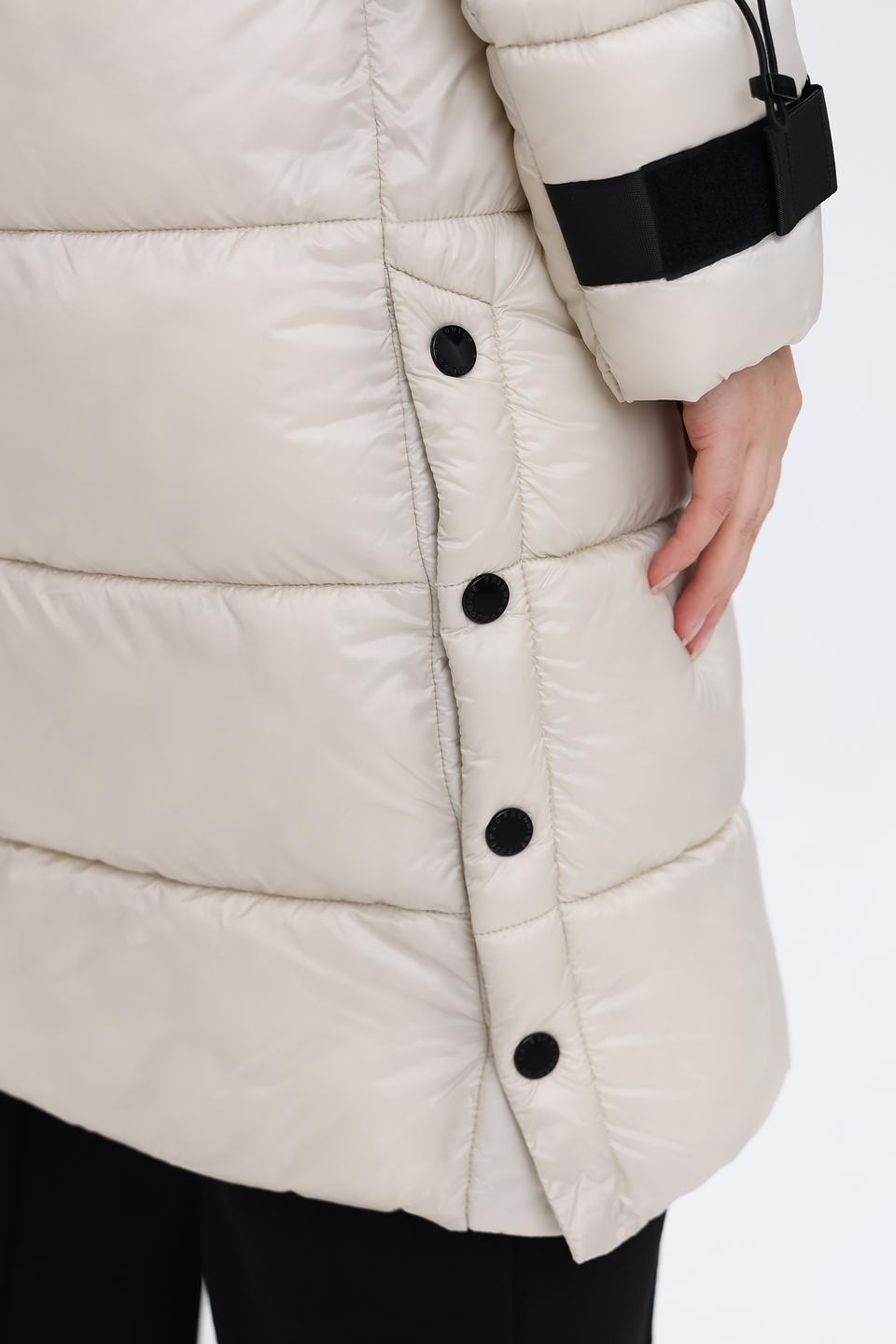 Пальто Frieda and Freddies стеганое бежевое