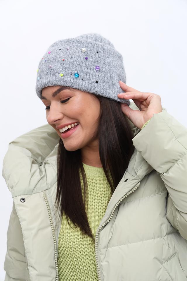 Шапка Seeberger с бусинами серая