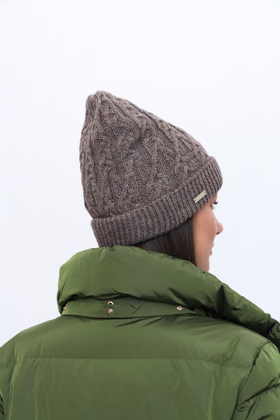 Шапка Seeberger с косами серая