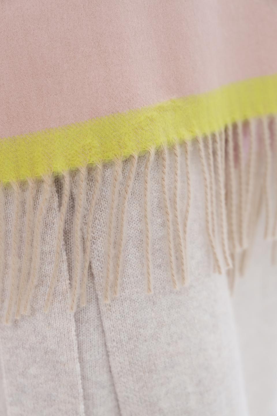 Шарф Fraas разноцветный в полоску