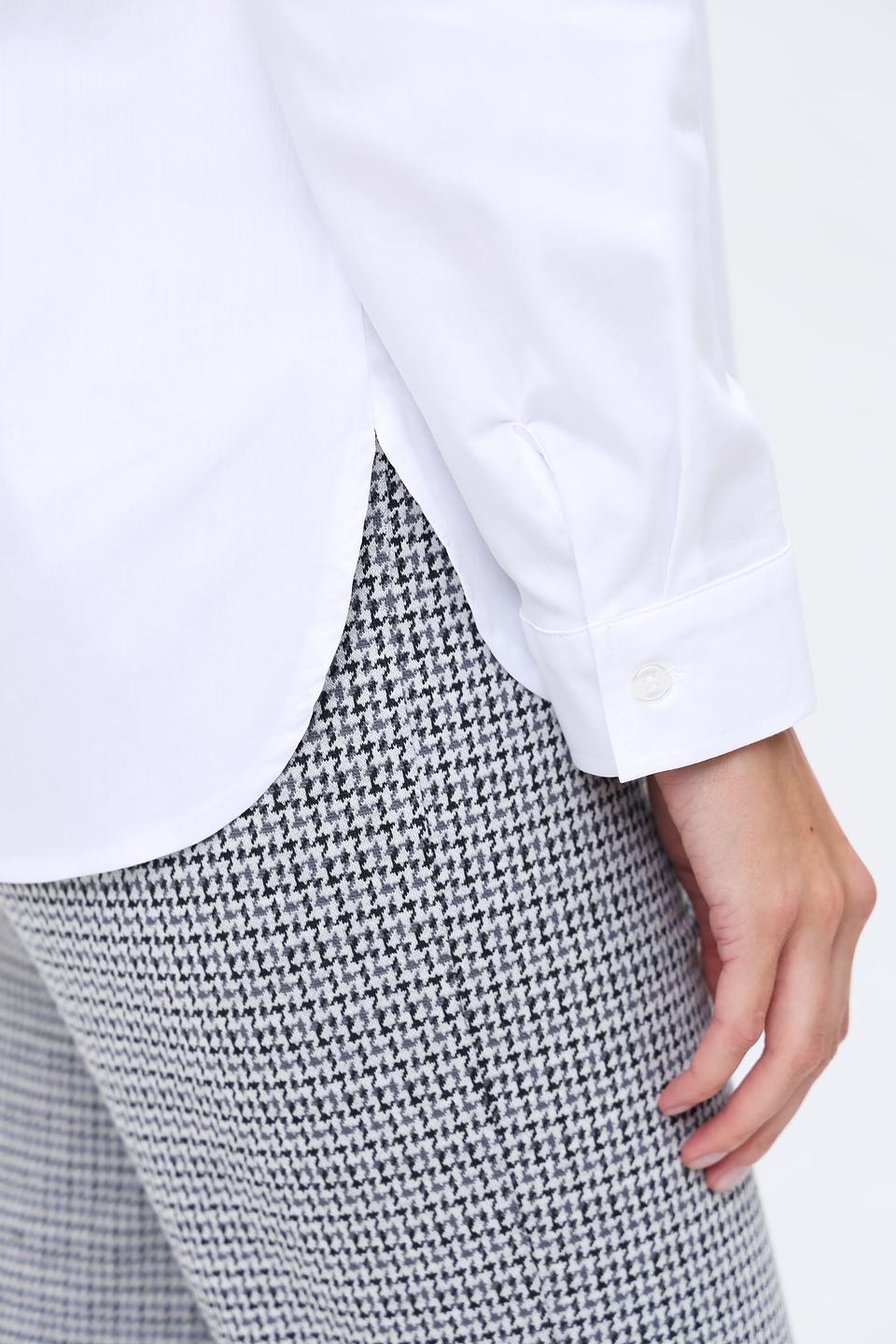 Рубашка SE Stenau белая с карманами