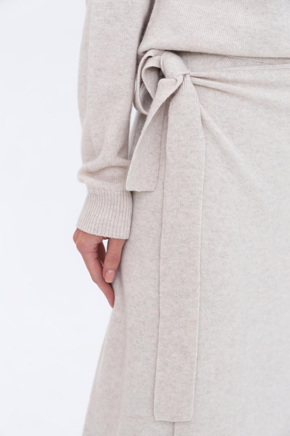 Юбка Oui вязаная с запахом бежевая