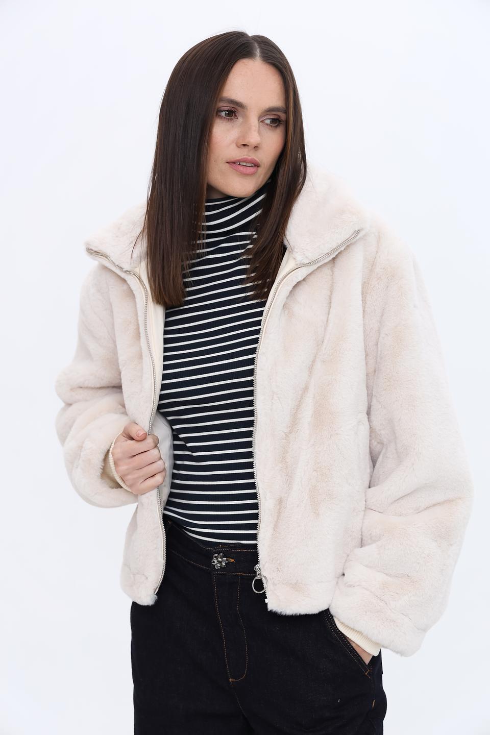 Шуба Oui из искусственного меха бежевая