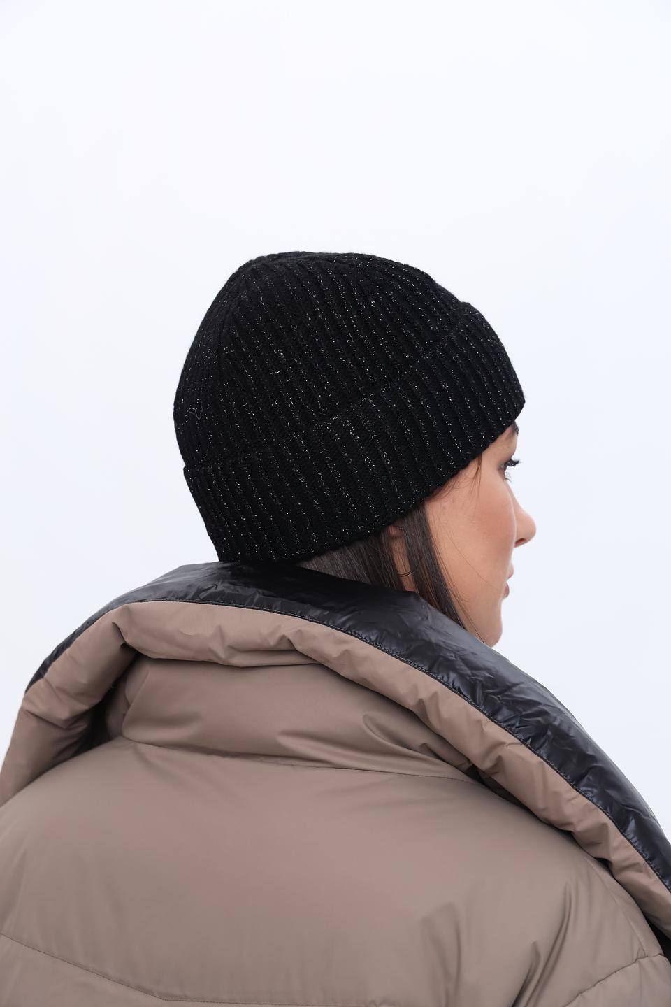 Шапка Marc Cain с пайетками чёрная