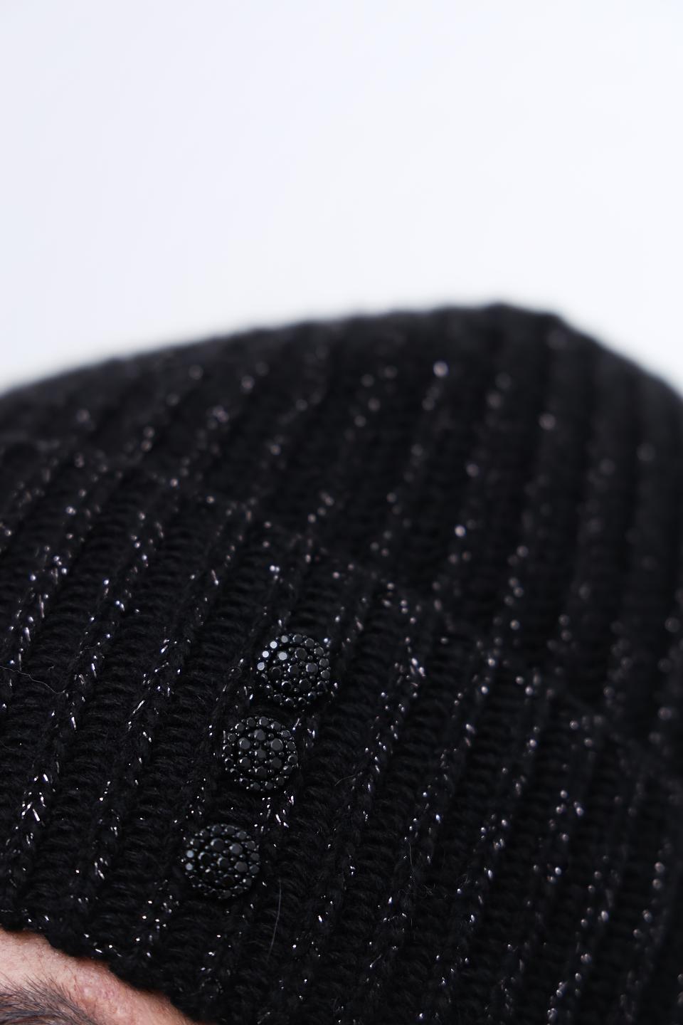 Шапка Marc Cain с пайетками чёрная