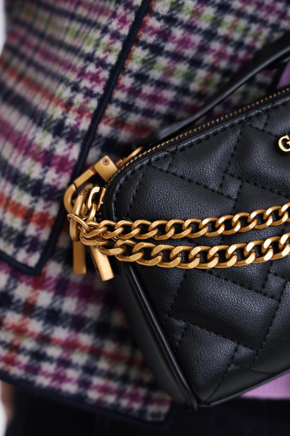 Сумка Guess чёрная стеганая