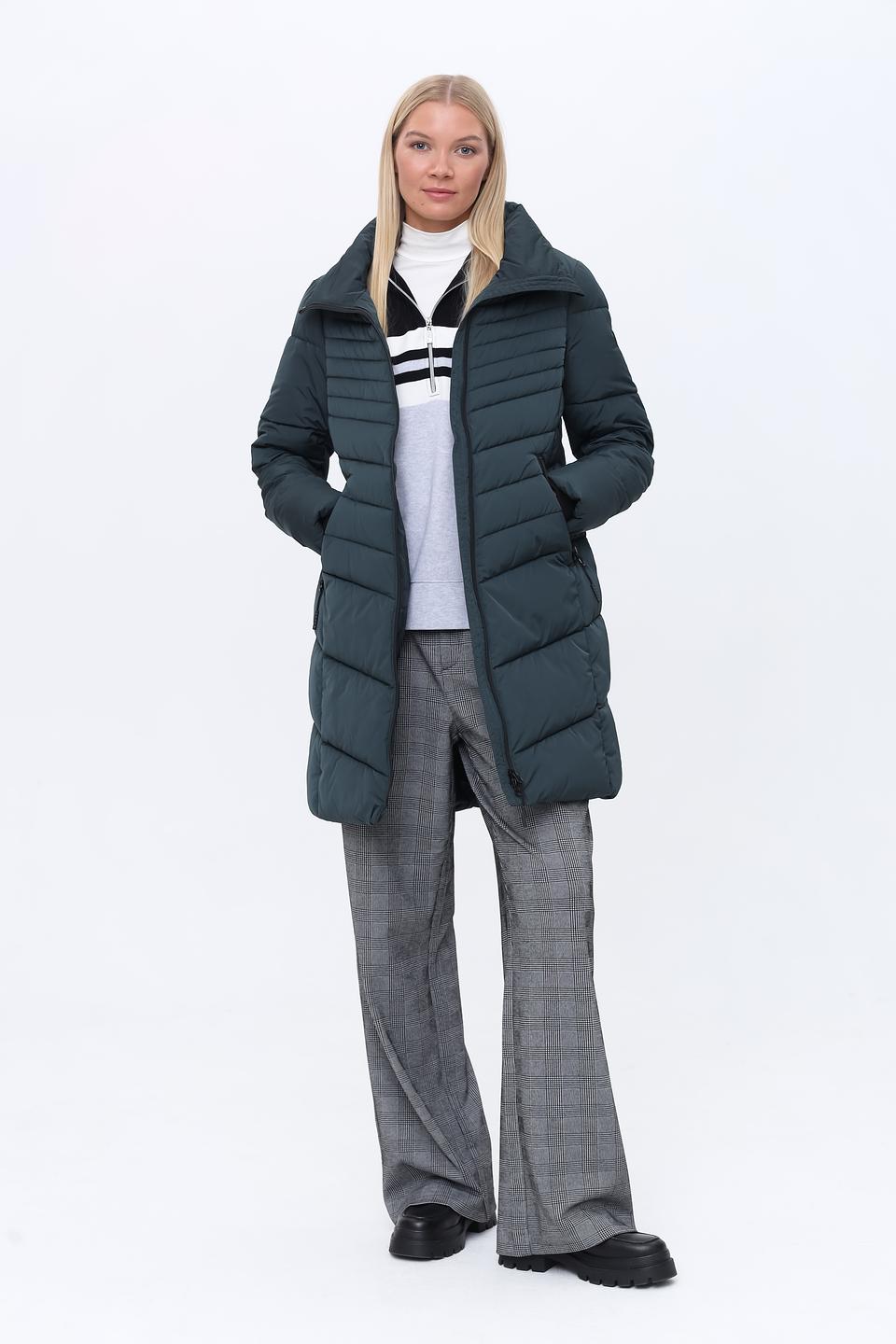 Пальто District стеганое тёмно-зелёное