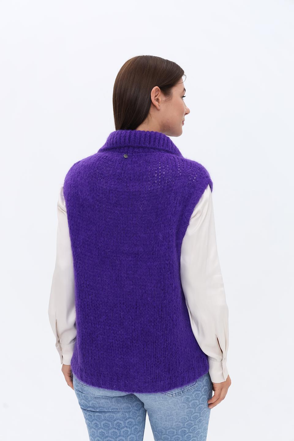 Жилет You Just White фиолетовый