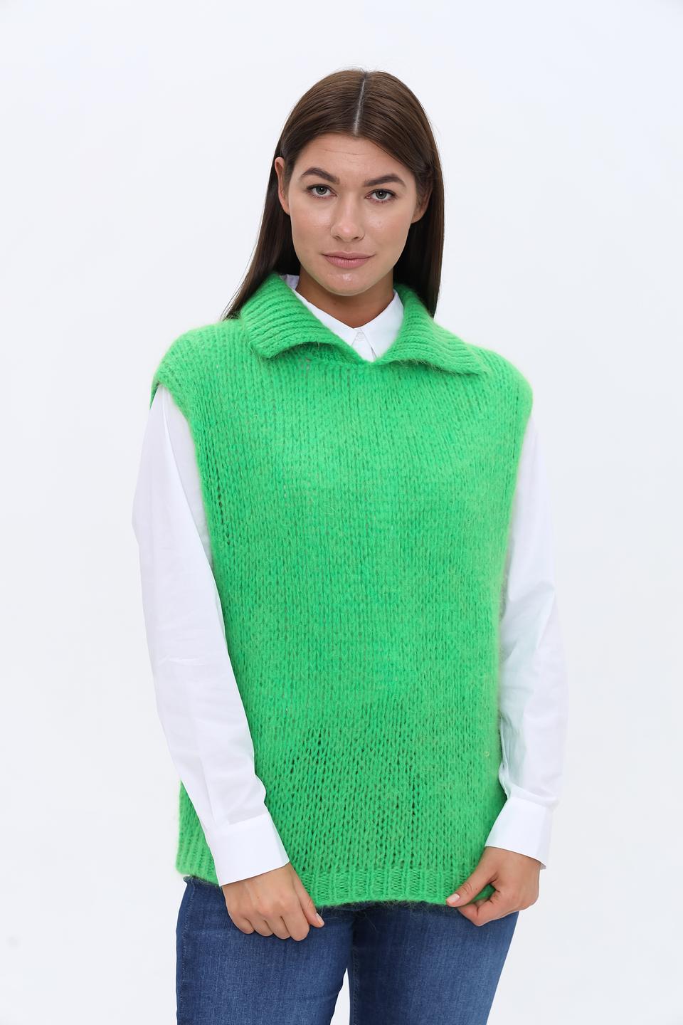 Жилет You Just White зелёный вязаный