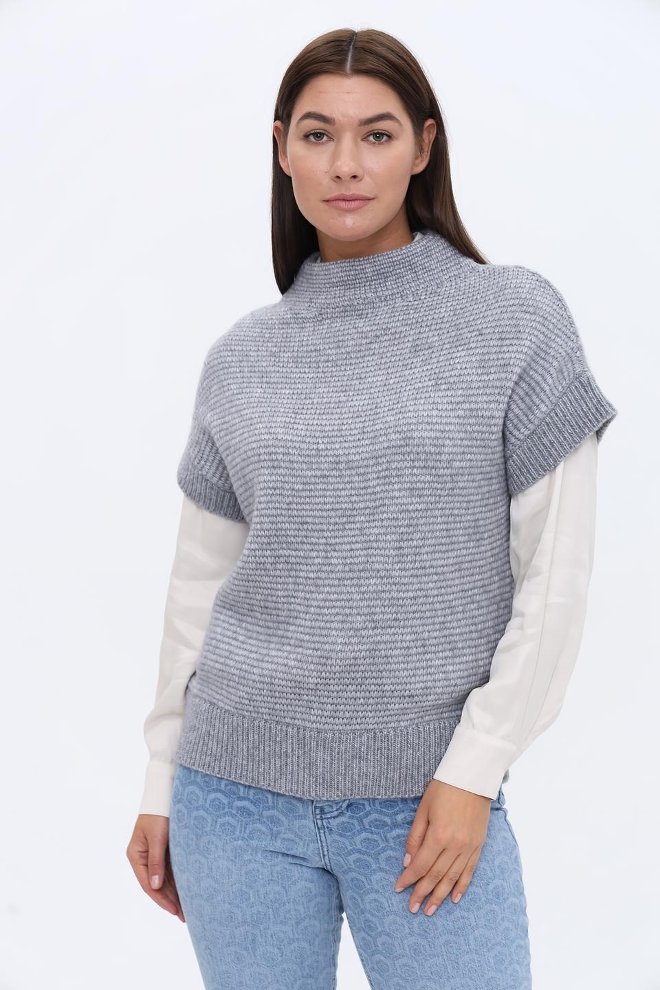 Жилет Lecomte вязаный серый