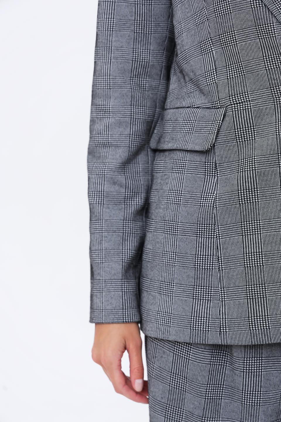 Жакет Monari в клетку серый