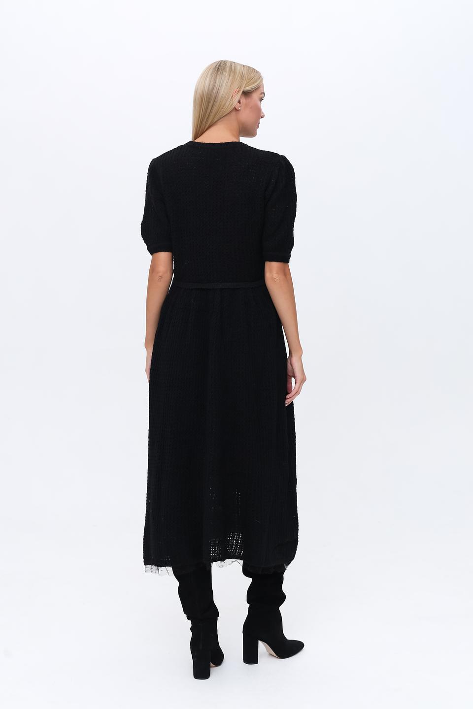 Платье Silvian Heach чёрное с рукавами 3/4