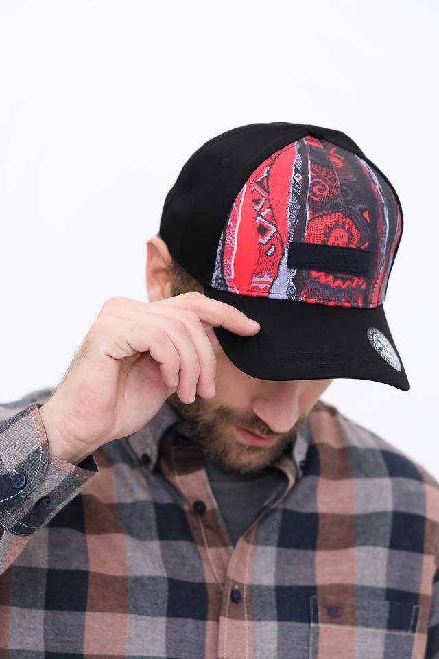 Бейсболка Carlo Colucci с принтом