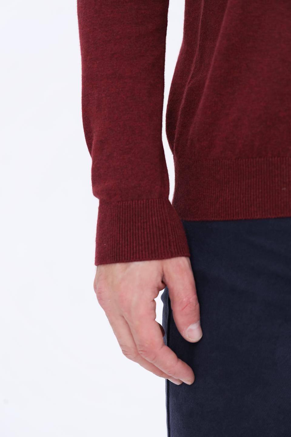 Джемпер Basefield V-образный бордовый
