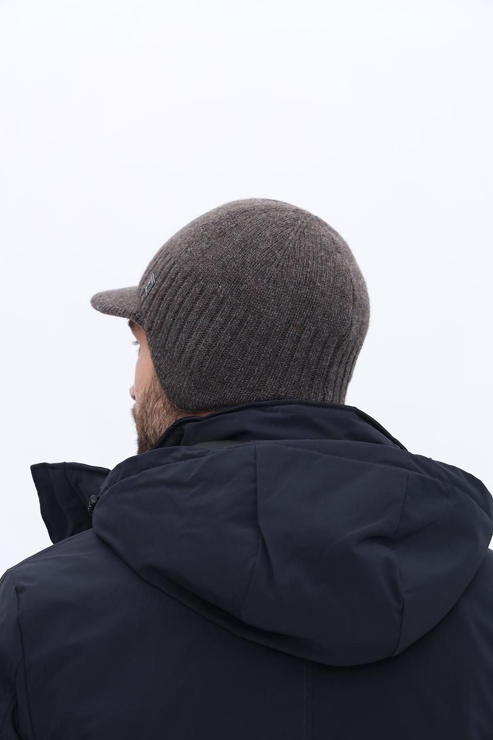 Шапка Marhatter вязаная серая