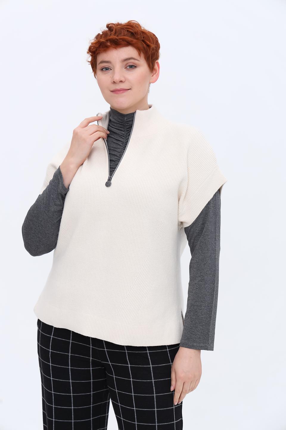 Жилет Lecomte кремовый с молнией