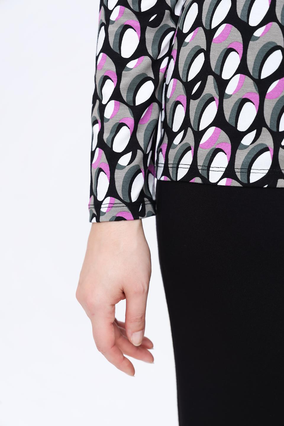 Лонгслив Lebek с геометрическим принтом