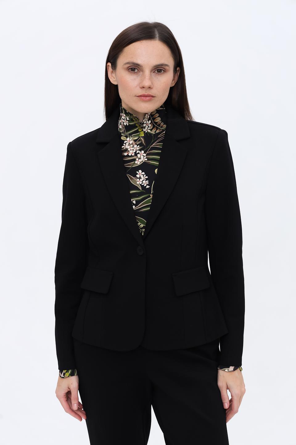 Жакет Catnoir чёрный приталенный