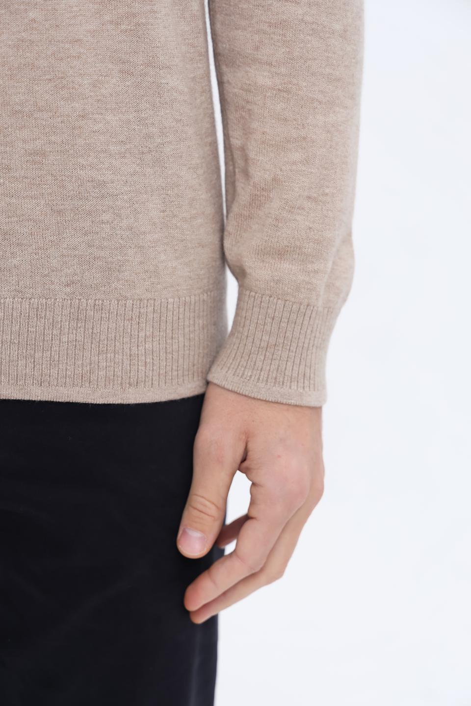 Джемпер Bugatti бежевый