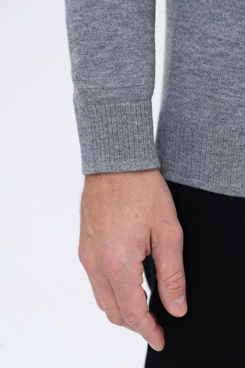 Джемпер Bugatti серый меланж