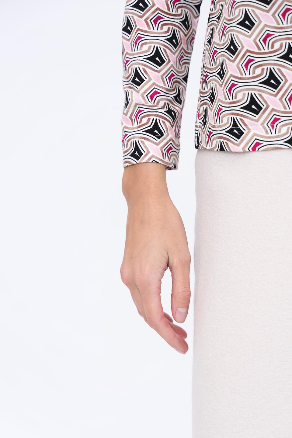 Лонгслив Sommer mann с геометрическим принтом