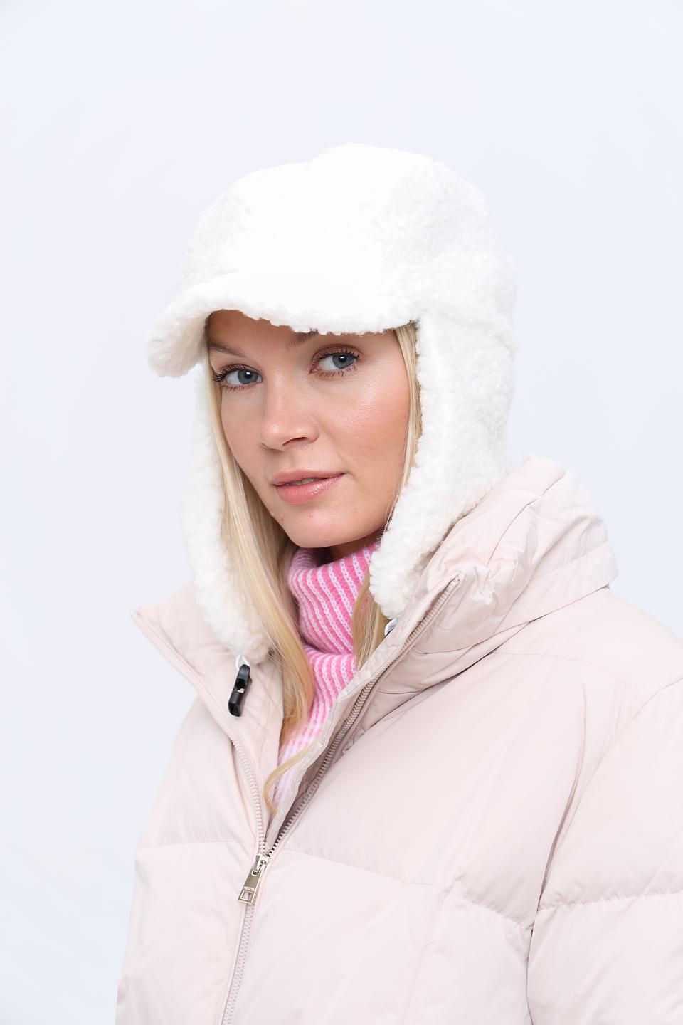 Шапка-ушанка Seeberger белая