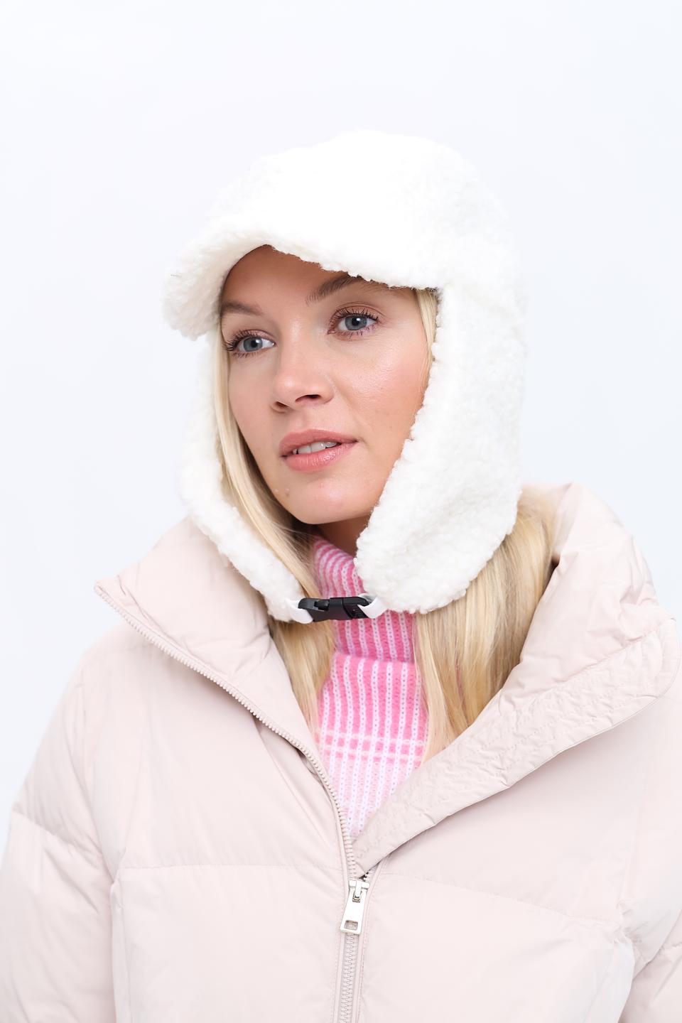 Шапка-ушанка Seeberger белая