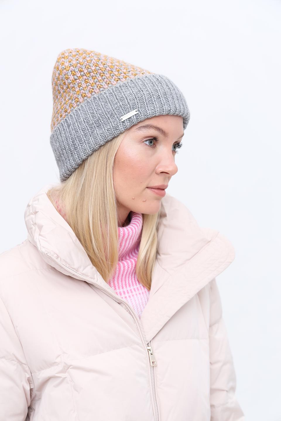 Шапка Seeberger вязаная серо-горчичная