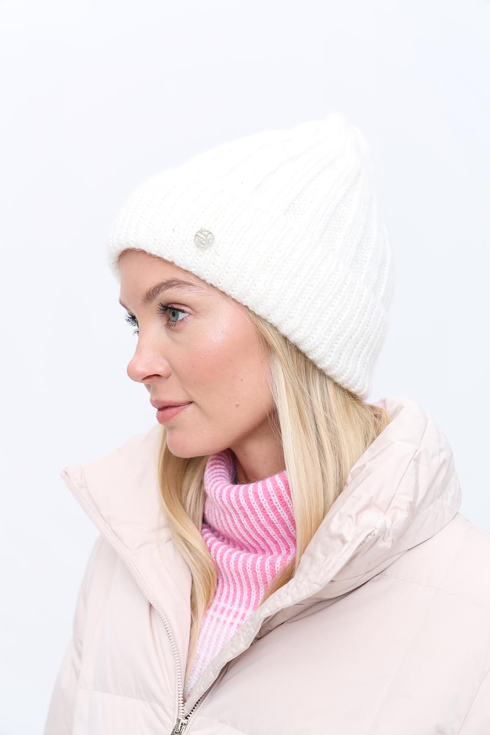 Шапка Marhatter вязаная белая