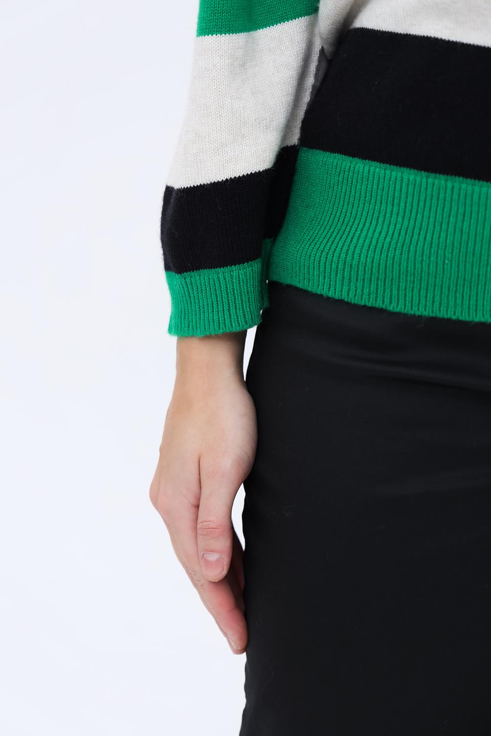 Пуловер Oui в полоску зелёный