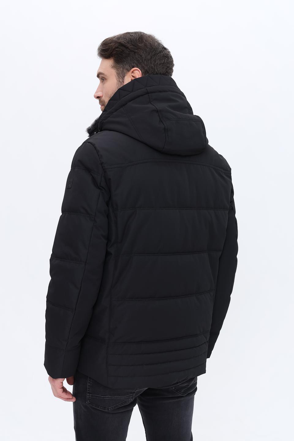 Куртка Red Point чёрная с мехом