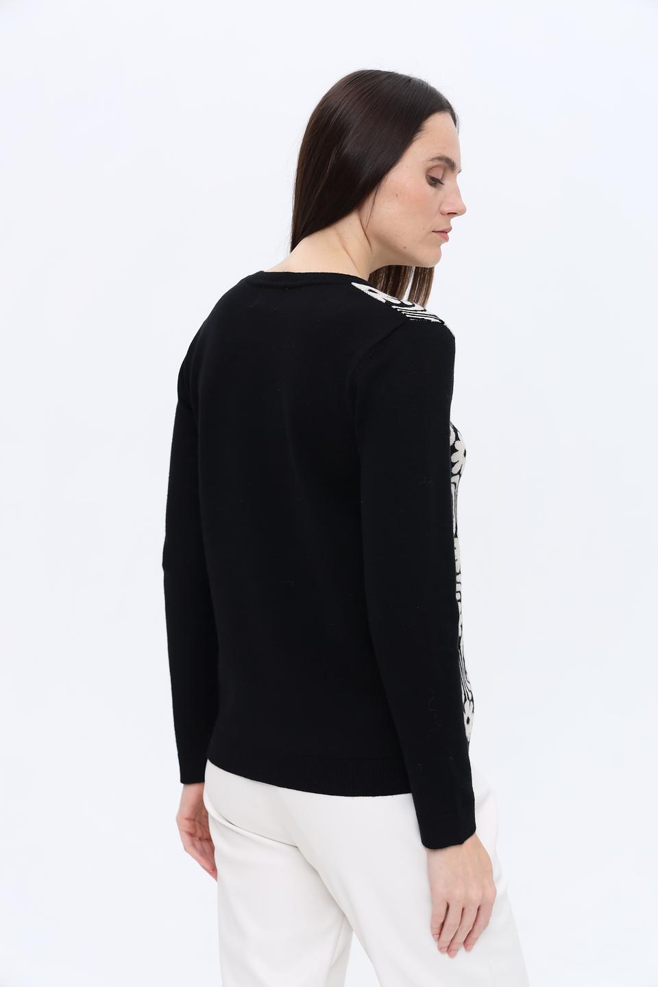 Джемпер Leo & Ugo с цветами чёрный