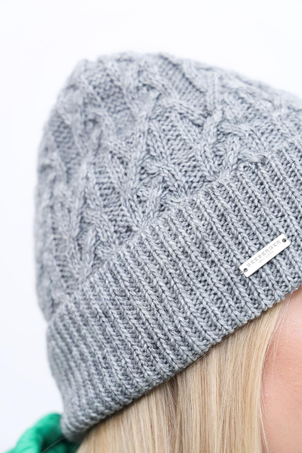 Шапка Seeberger серая с косами