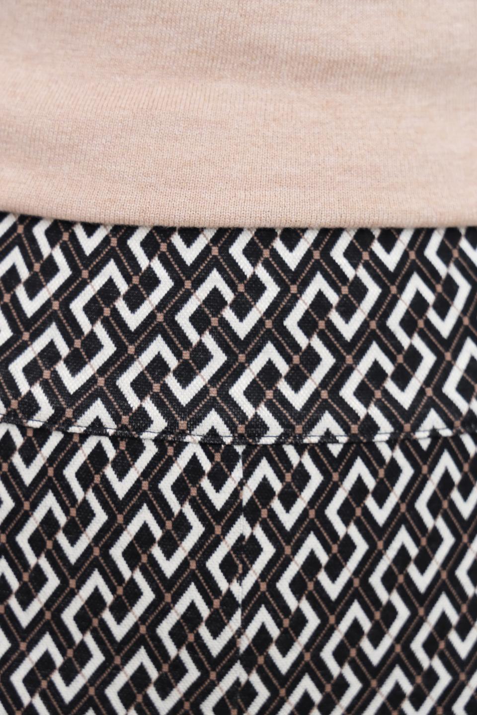 Брюки Marc Aurel в геометрический принт