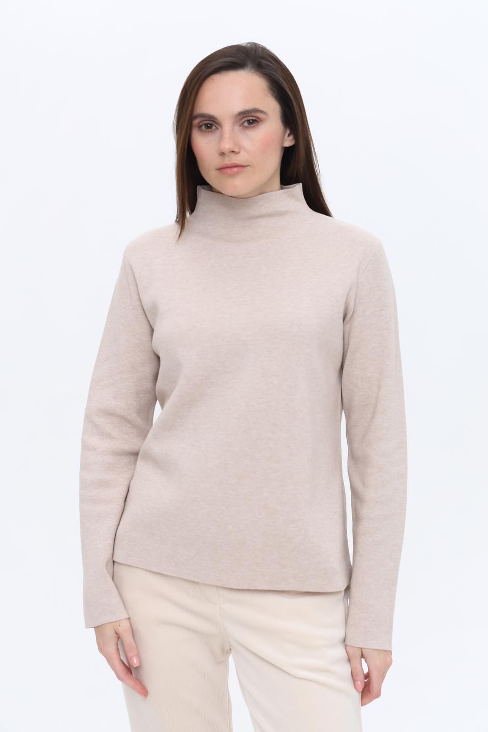 Пуловер More and More бежевый с горлом