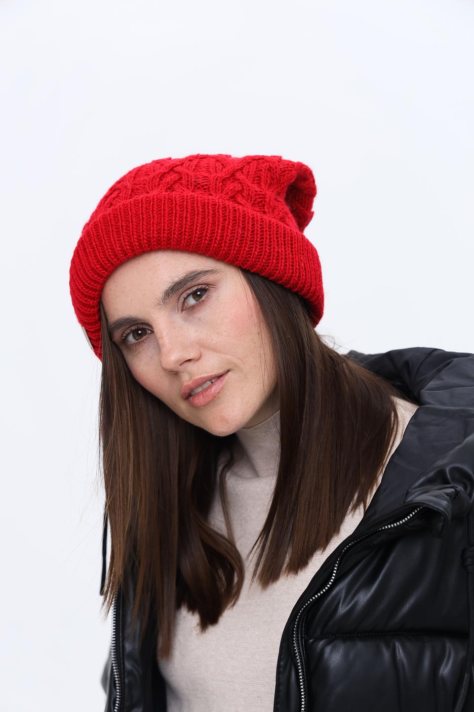 Шапка Seeberger вязаная красная