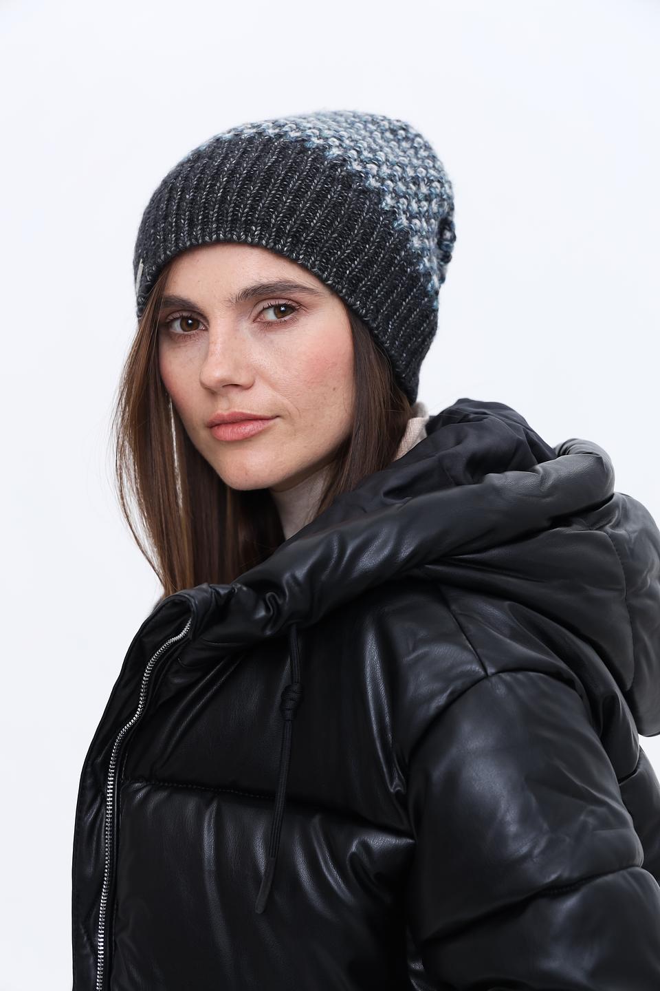 Шапка Seeberger вязаная серая