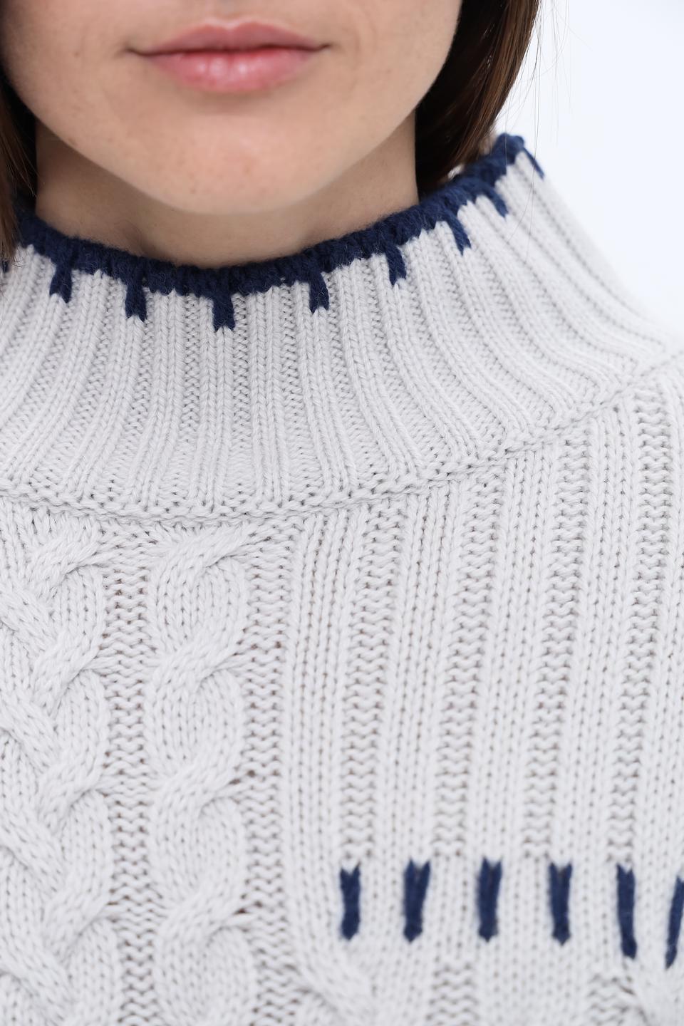 Пуловер Monari с косами и отделкой