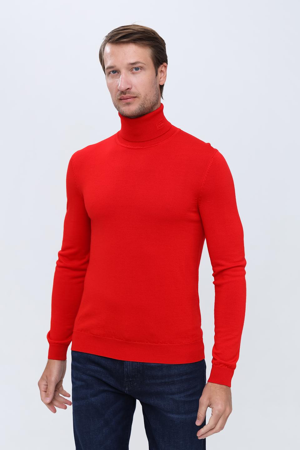 Водолазка Hugo красная