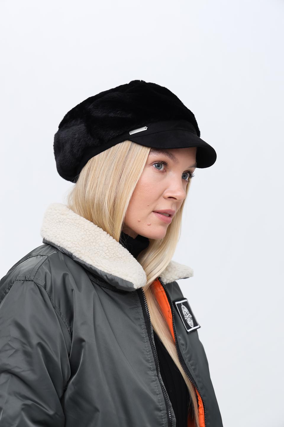 Кепка Seeberger чёрная с мехом