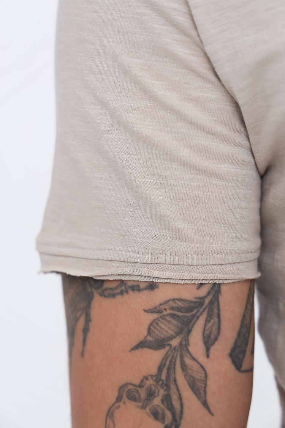 Футболка Alcott бежевая