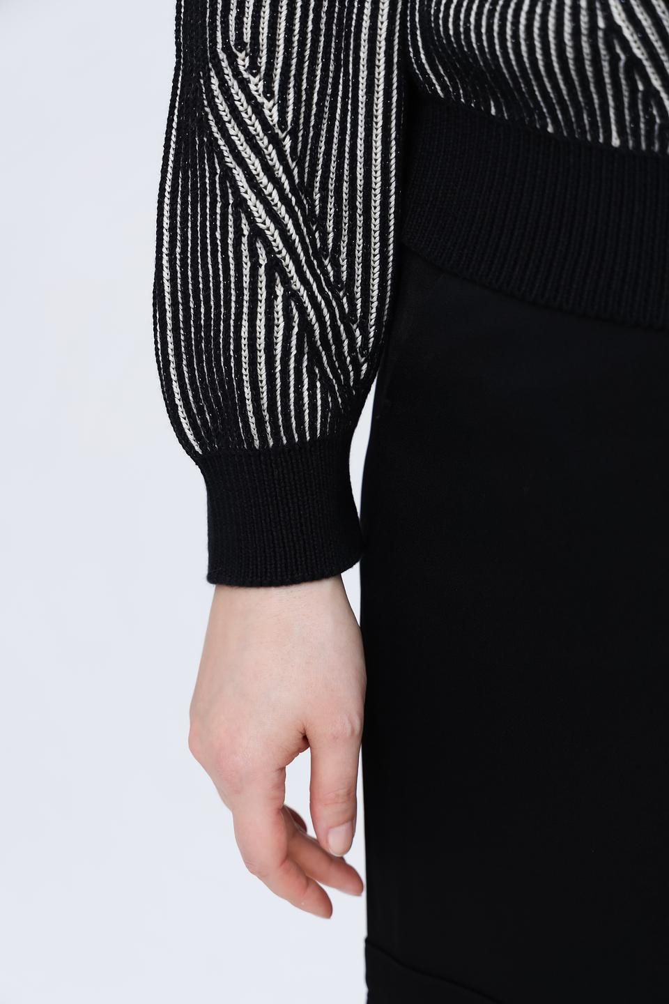 Пуловер Taifun в полоску