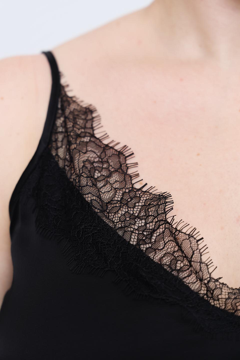 Топ Gerry Weber с кружевом черный