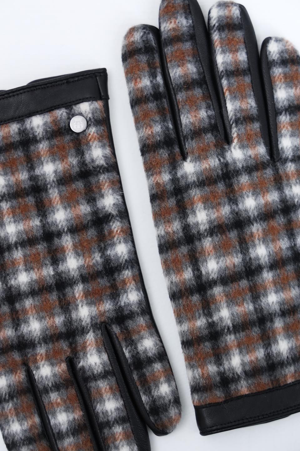 Перчатки Roeckl в клетку