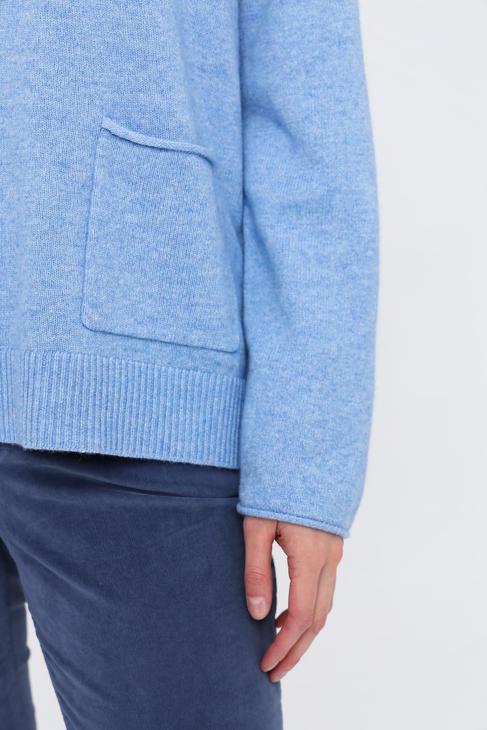 Пуловер Oui голубой с карманом