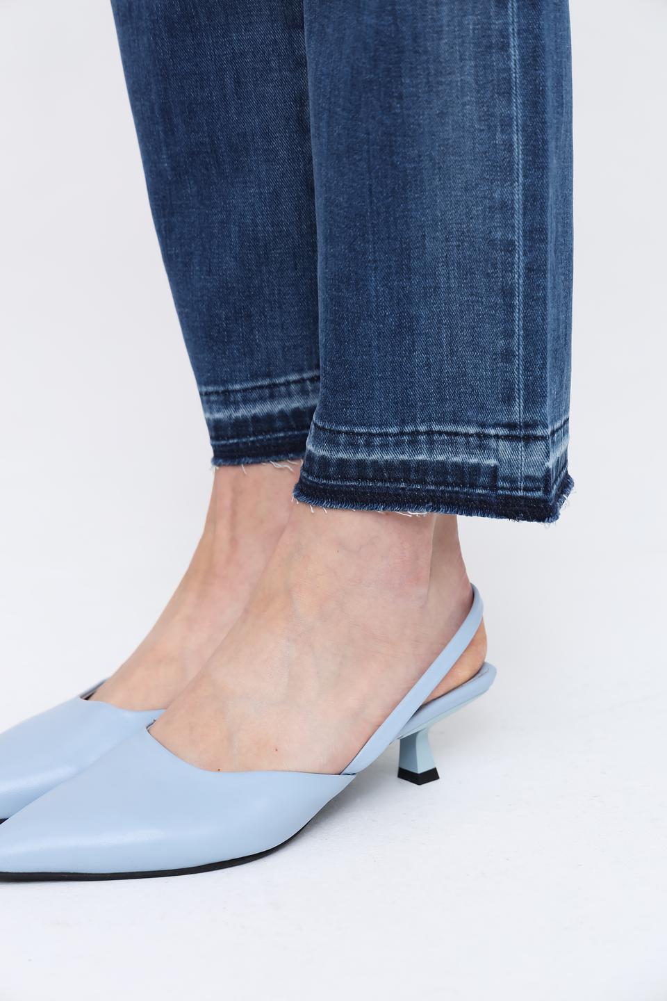 Джинсы Marc Cain с укороченным краем