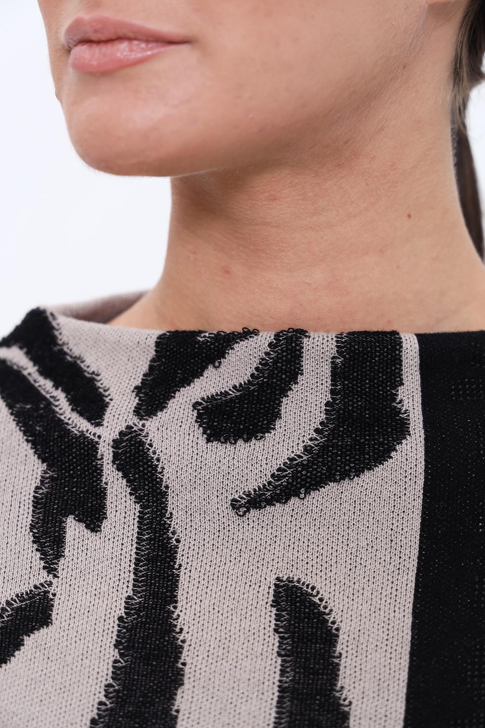 Пуловер Monari принт зебра