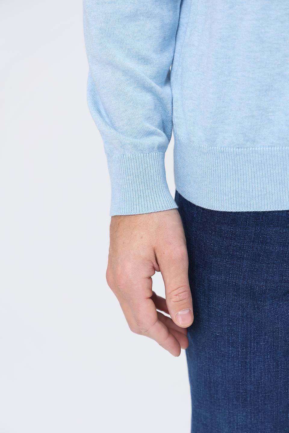 Джемпер Casa Moda V-образный голубой